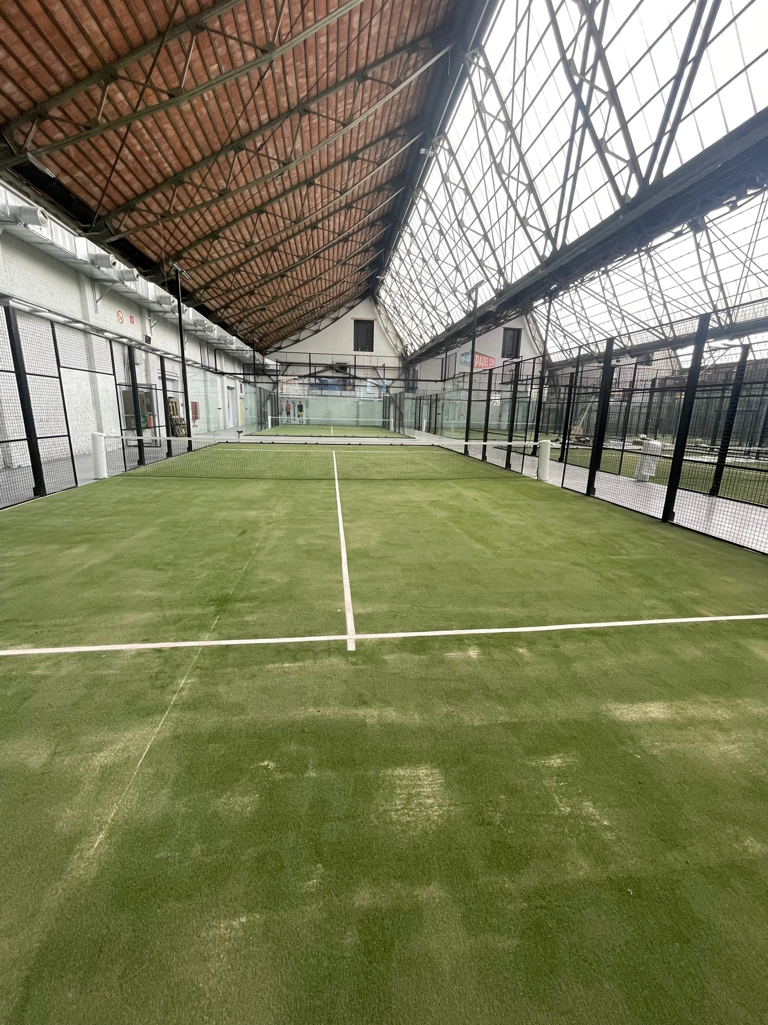 Tour&Taxis Padel Club Brussels — photo 5