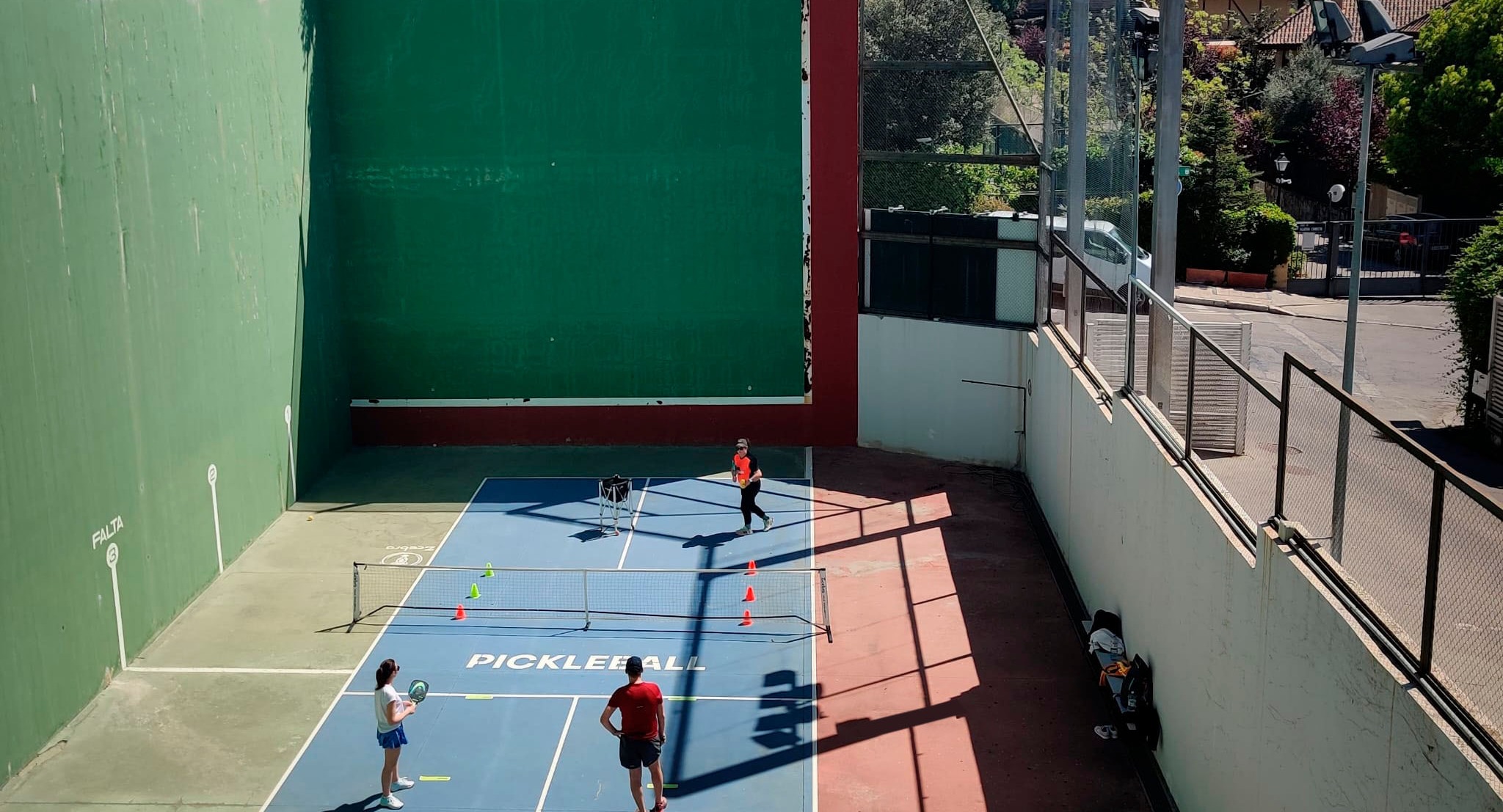 White Flakes Padel Center — photo 6